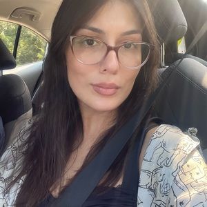 Meet your Posher, Jamilia